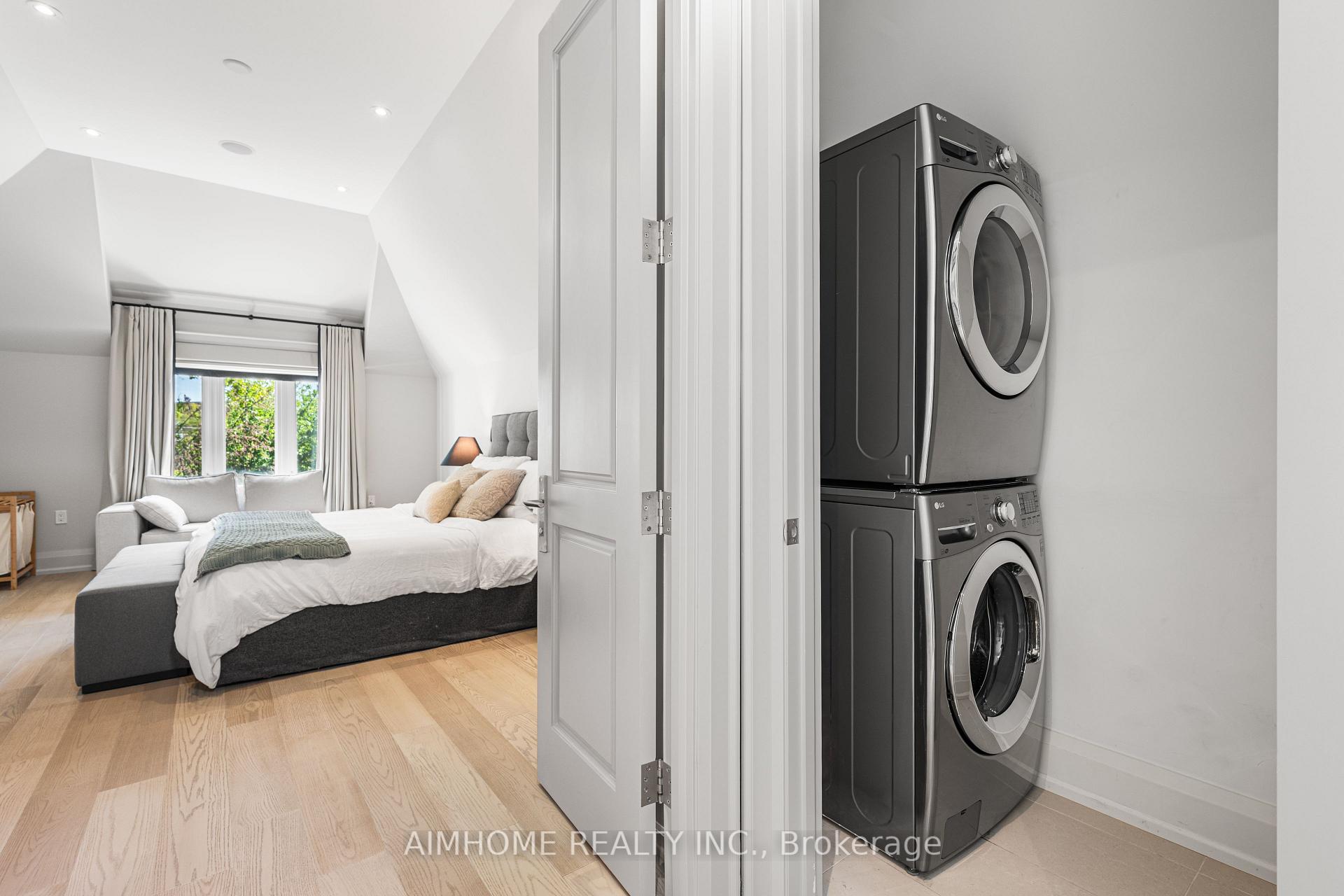 Photo 28 of 191 Glengarry Avenue, Toronto, Lawrence Park North — HOMEH