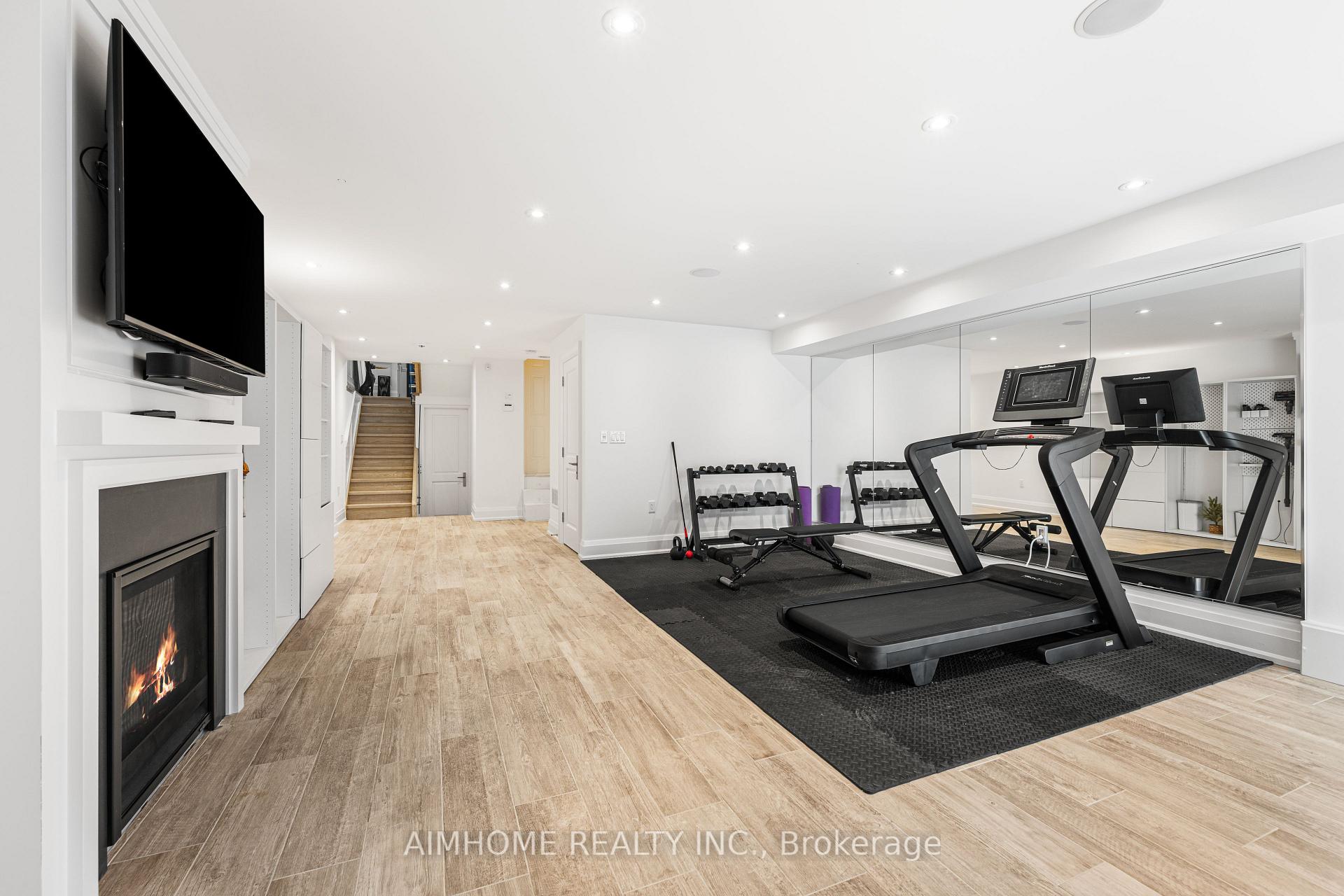 Photo 37 of 191 Glengarry Avenue, Toronto, Lawrence Park North — HOMEH