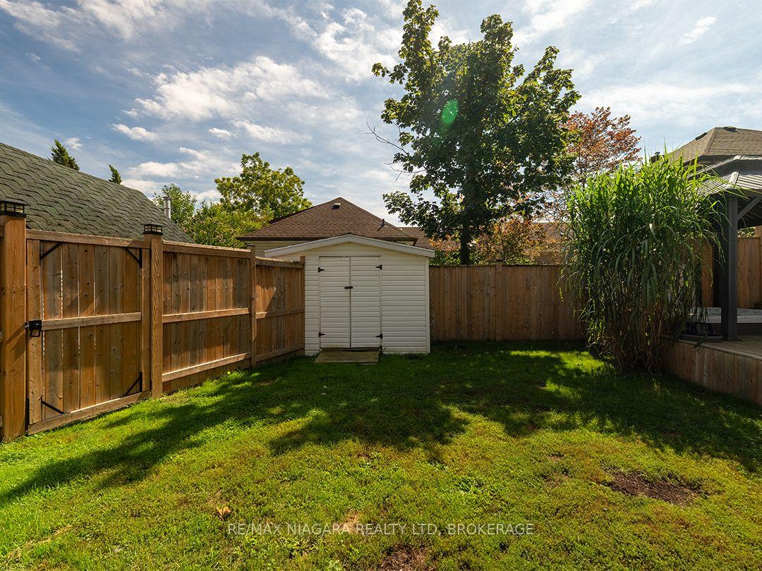 Photo 28 of 129 Forest Avenue, Port Colborne, Sugarloaf — HOMEH