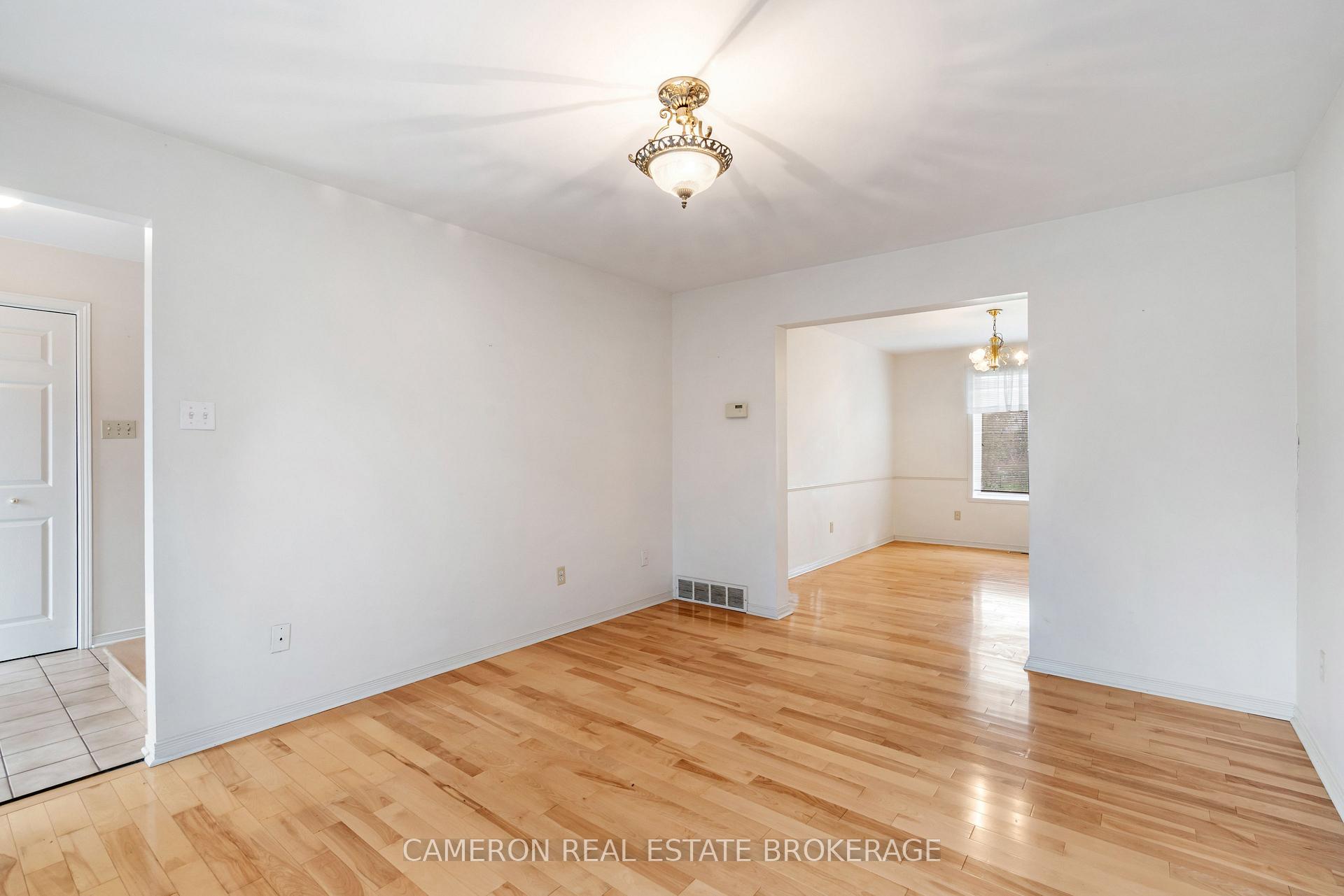 Photo 5 of 1139 Stokes Drive, Cornwall, Cornwall — HOMEH