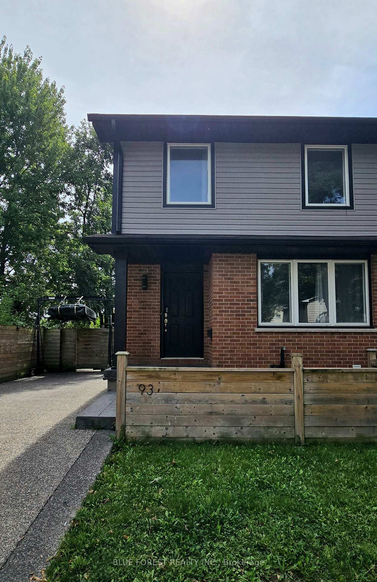 Photo 1 of 93 Elvira Crescent, London, South X — HOMEH