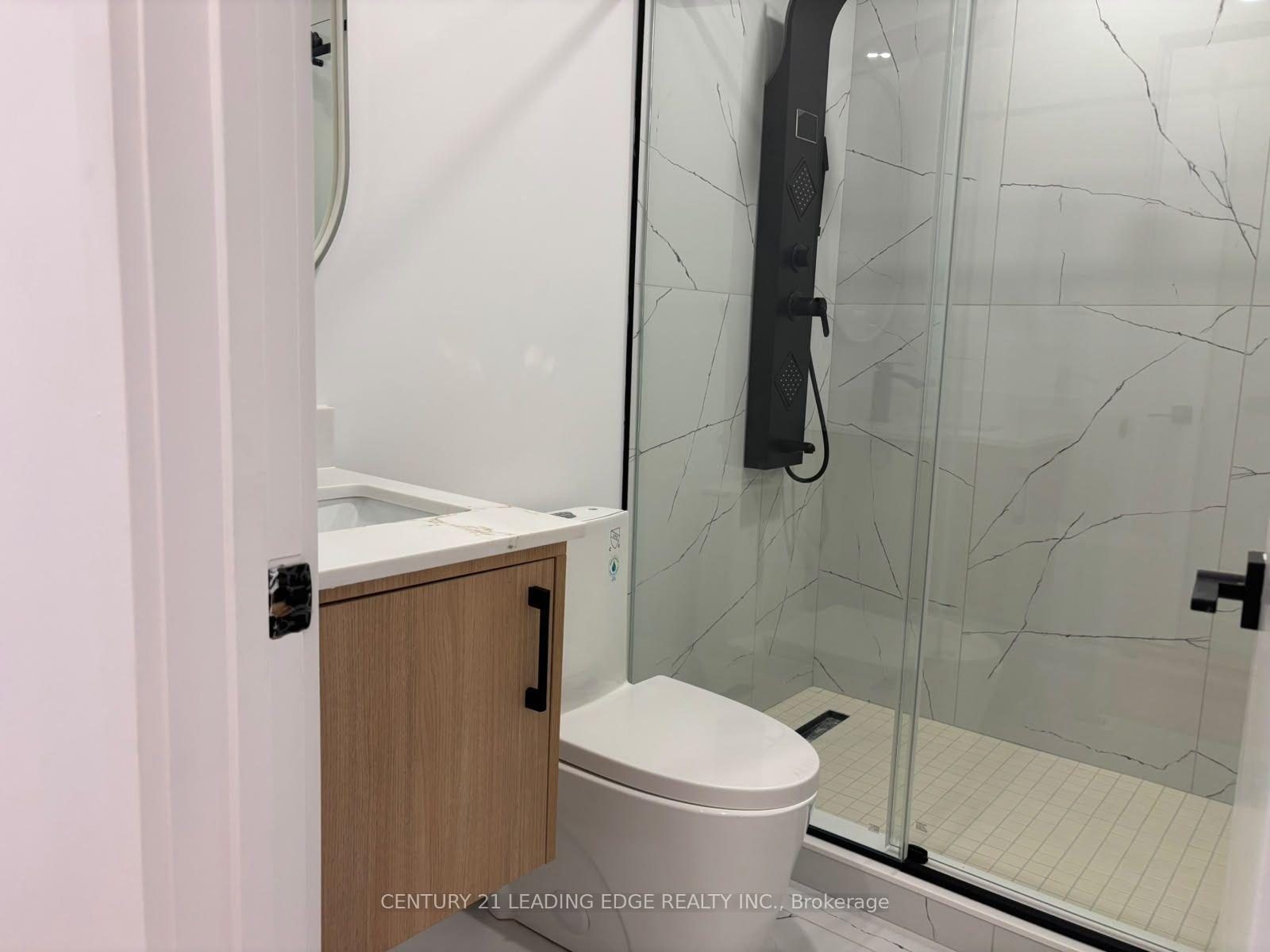 Photo 6 of 2190 Breezy Brae Drive, Mississauga, Lakeview — HOMEH