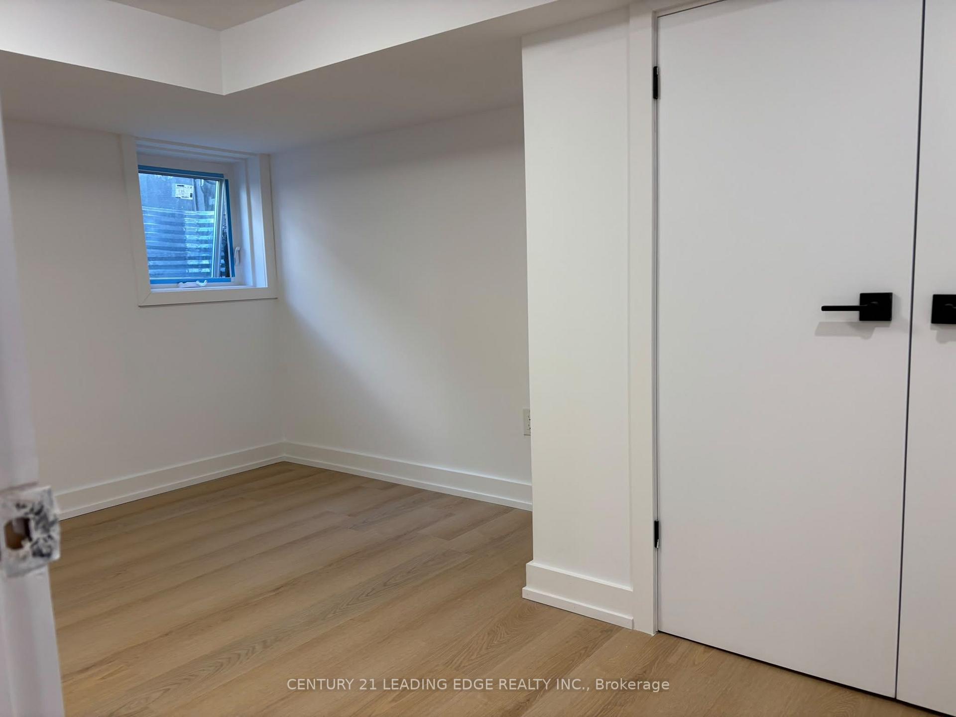 Photo 14 of 2190 Breezy Brae Drive, Mississauga, Lakeview — HOMEH