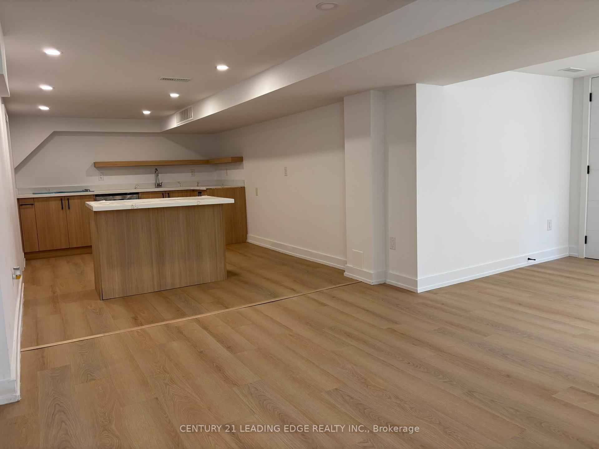 Photo 22 of 2190 Breezy Brae Drive, Mississauga, Lakeview — HOMEH