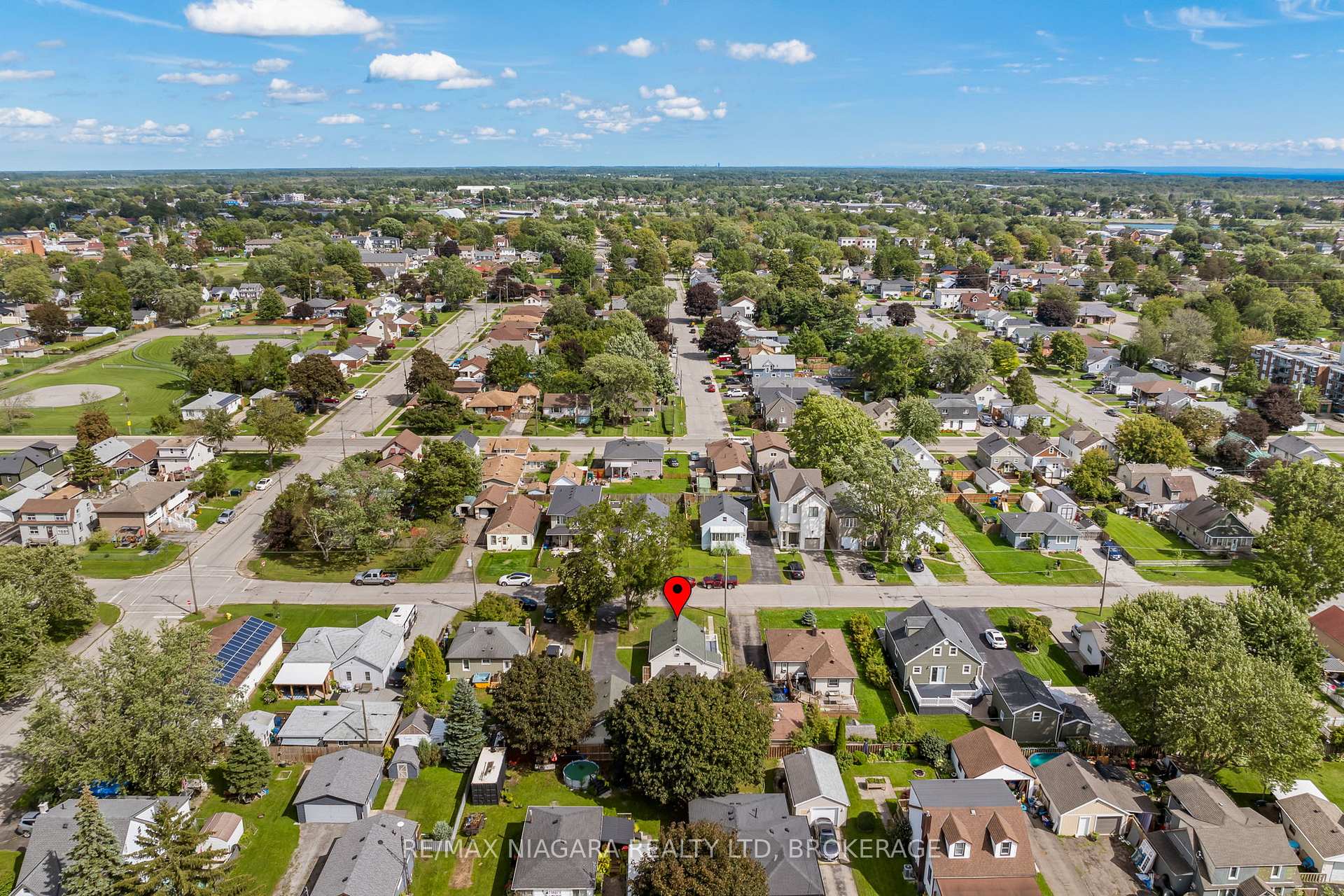 Photo 25 of 75 Knoll Street, Port Colborne, Main Street — HOMEH