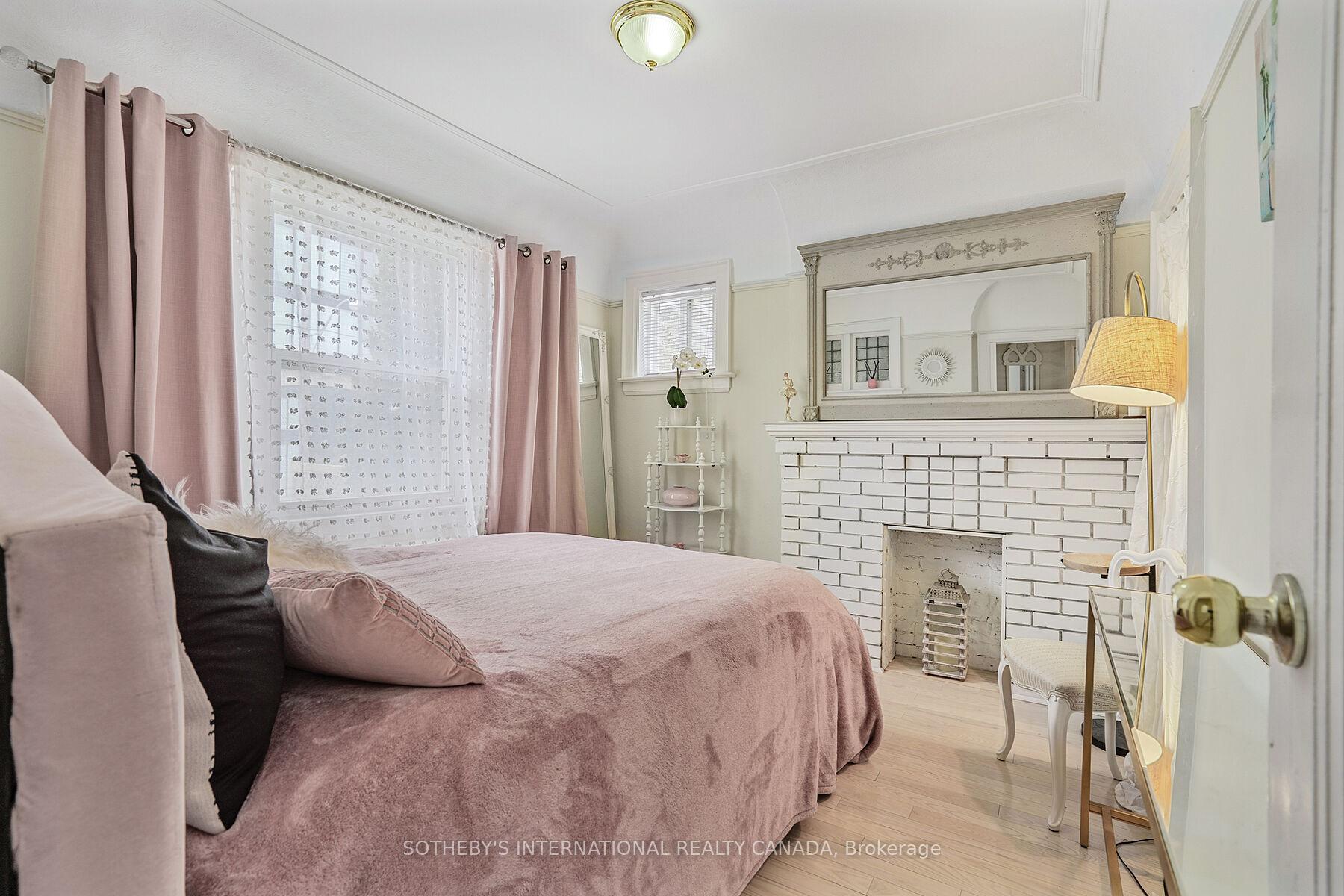 Photo 19 of 12 Belsize Drive, Toronto, Mount Pleasant West — HOMEH