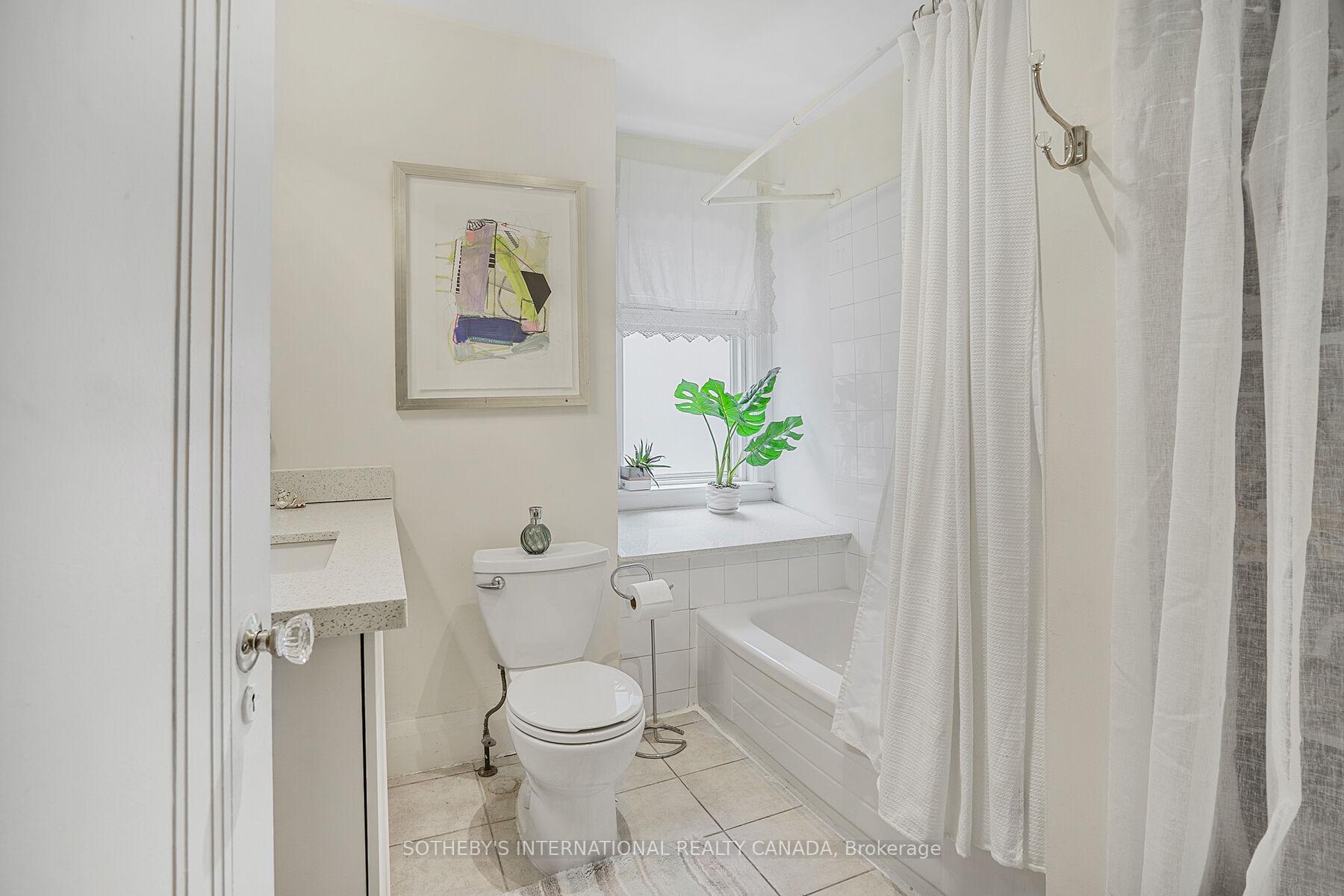 Photo 21 of 12 Belsize Drive, Toronto, Mount Pleasant West — HOMEH