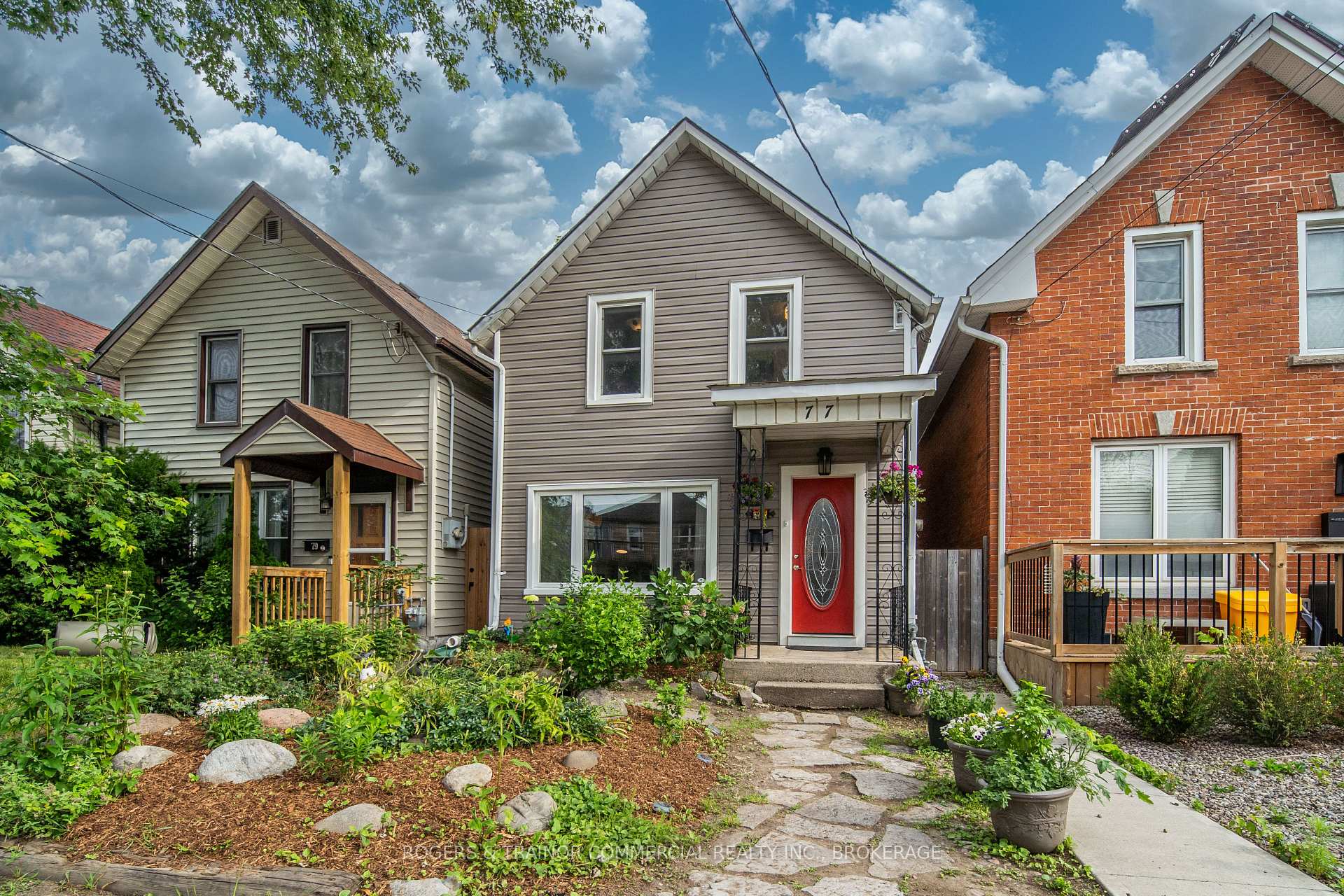 Photo 2 of 77 Pine Street, Kingston, East of Sir John A. Blvd — HOMEH