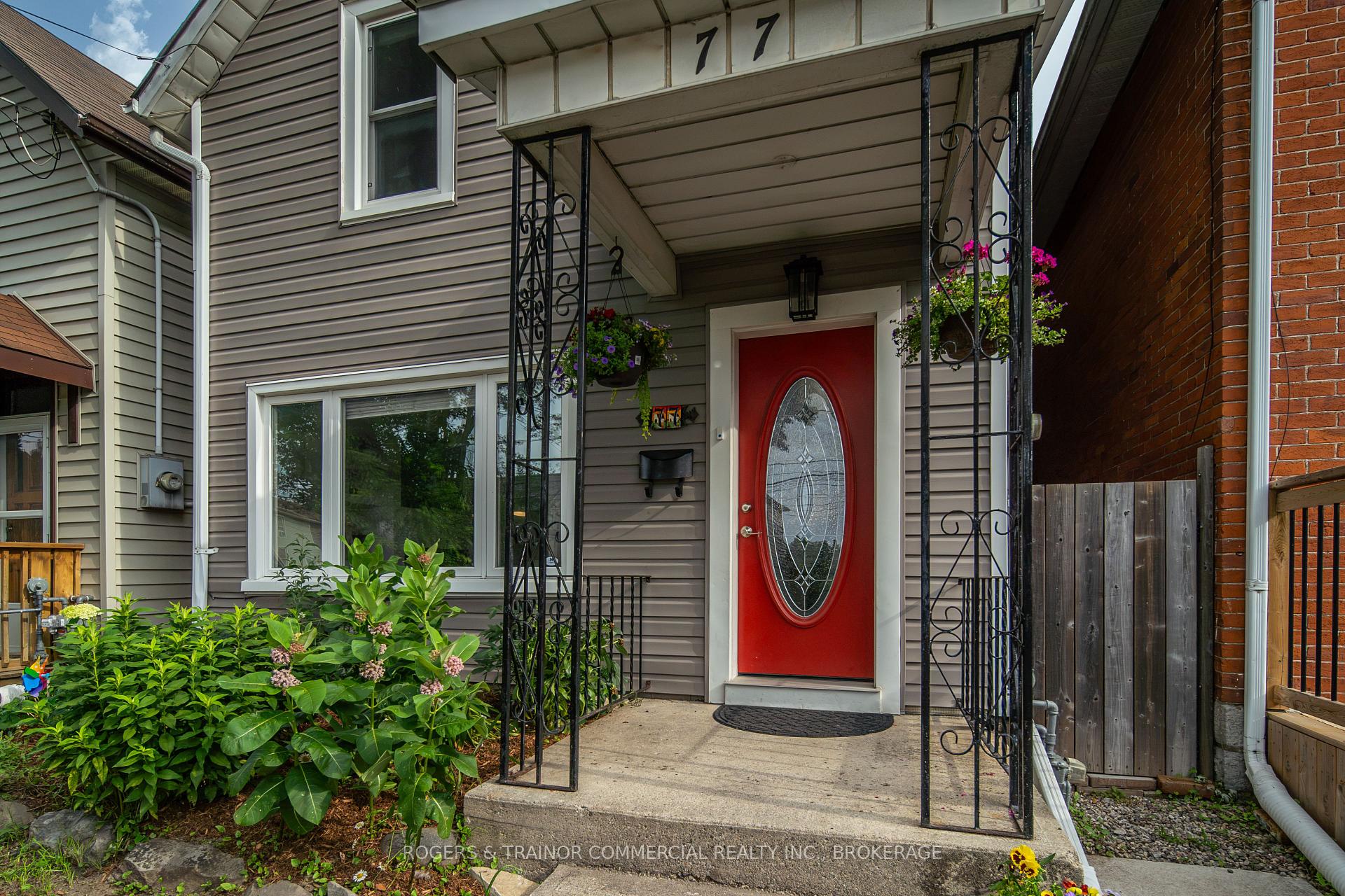 Photo 3 of 77 Pine Street, Kingston, East of Sir John A. Blvd — HOMEH