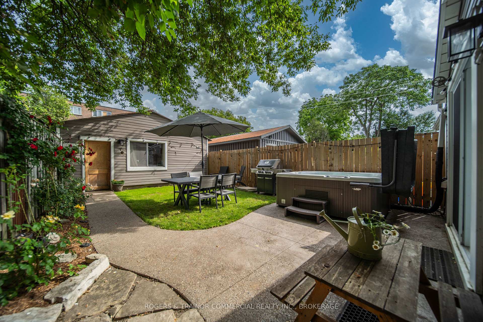 Photo 37 of 77 Pine Street, Kingston, East of Sir John A. Blvd — HOMEH