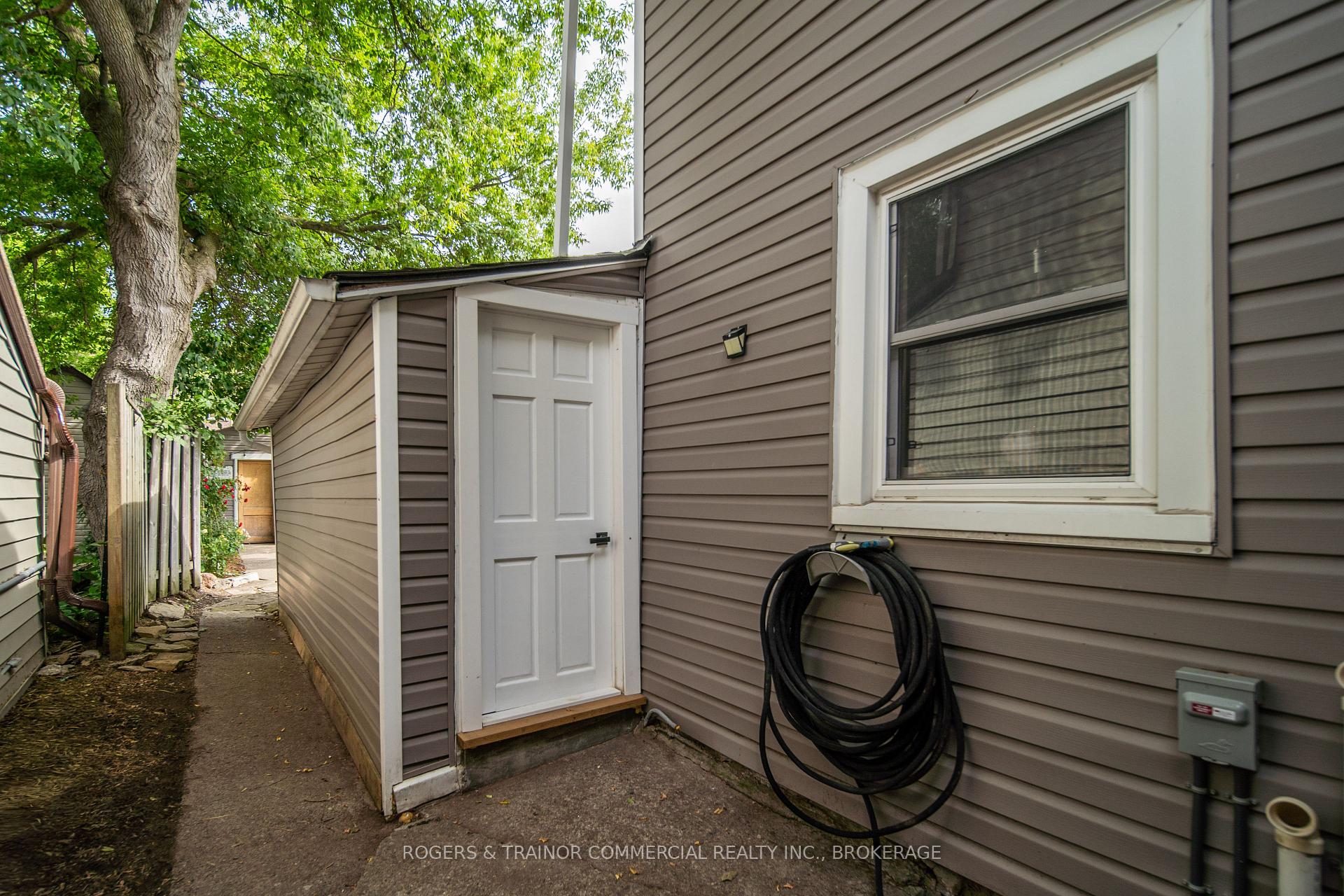 Photo 43 of 77 Pine Street, Kingston, East of Sir John A. Blvd — HOMEH