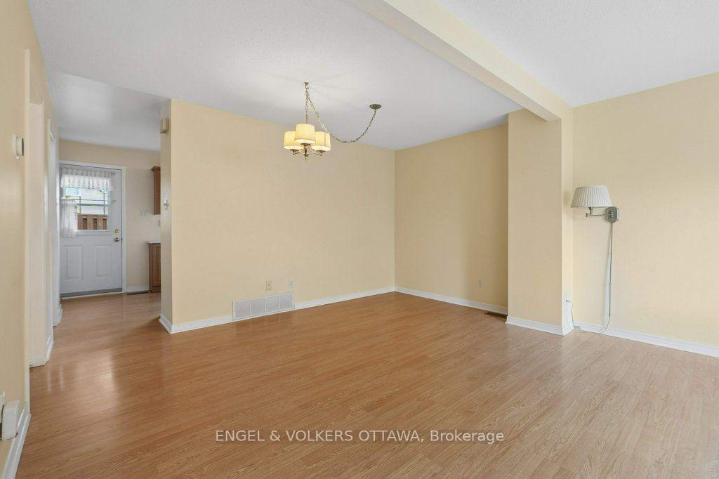 Photo 9 of Unit 18, 1280 Cahill Drive, Ottawa, South Keys — HOMEH