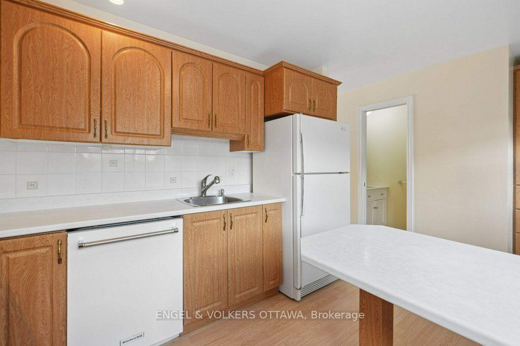 Photo 16 of Unit 18, 1280 Cahill Drive, Ottawa, South Keys — HOMEH