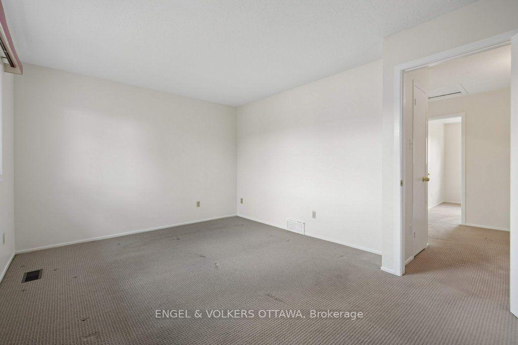 Photo 19 of Unit 18, 1280 Cahill Drive, Ottawa, South Keys — HOMEH