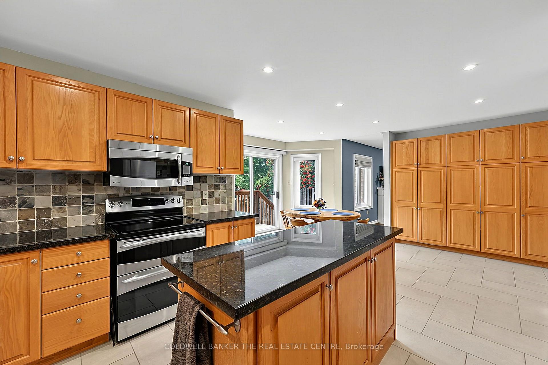 Photo 43 of 37 Falling Brook Drive, Barrie, Bayshore — HOMEH