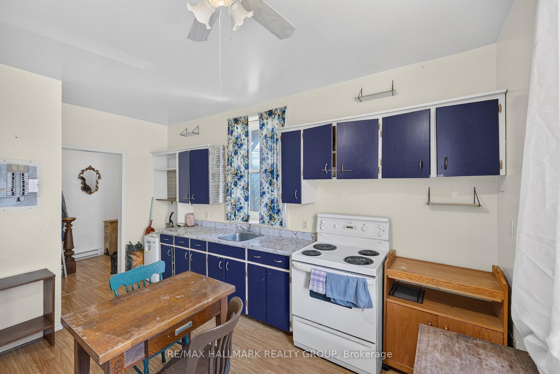 Photo 30 of 98 North Street, Lanark Highlands, Lanark Highlands (Lanark Village) — HOMEH