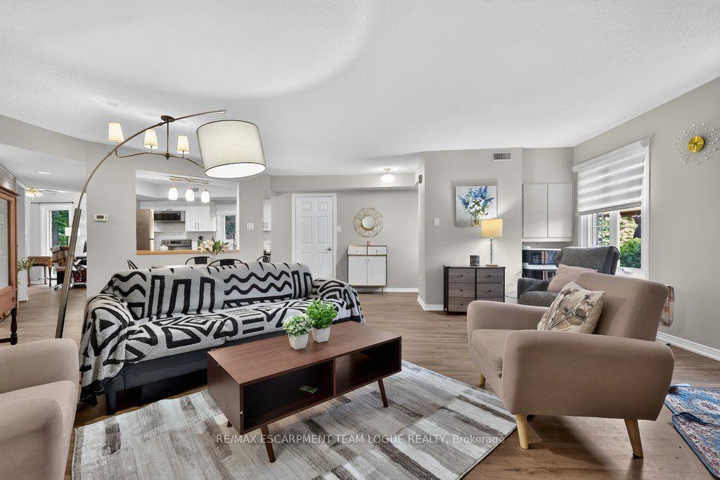 Photo 7 of Unit 112, 2110 Cleaver Avenue, Burlington, Headon — HOMEH