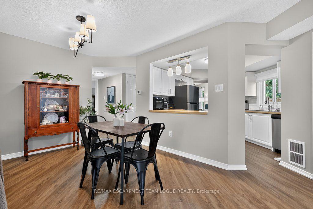 Photo 8 of Unit 112, 2110 Cleaver Avenue, Burlington, Headon — HOMEH