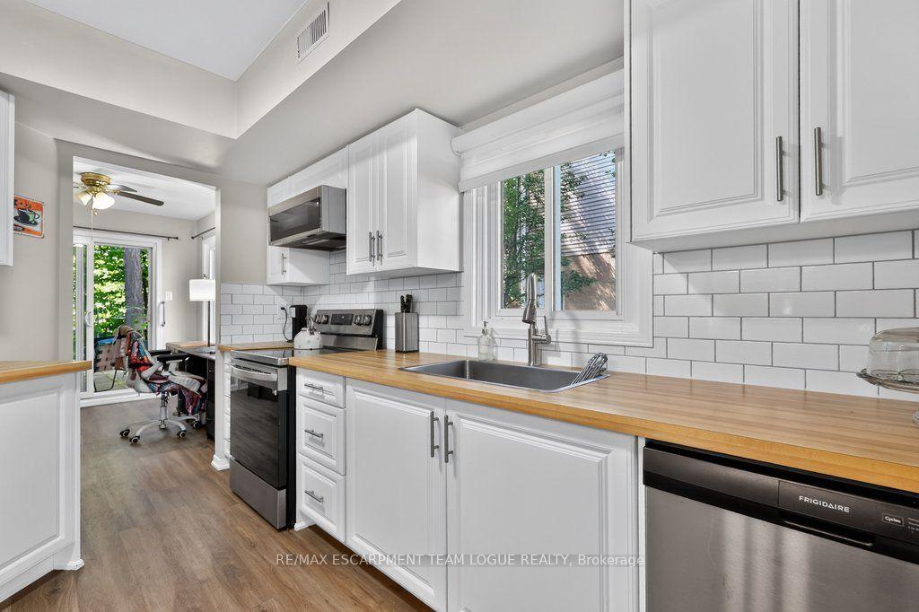 Photo 13 of Unit 112, 2110 Cleaver Avenue, Burlington, Headon — HOMEH