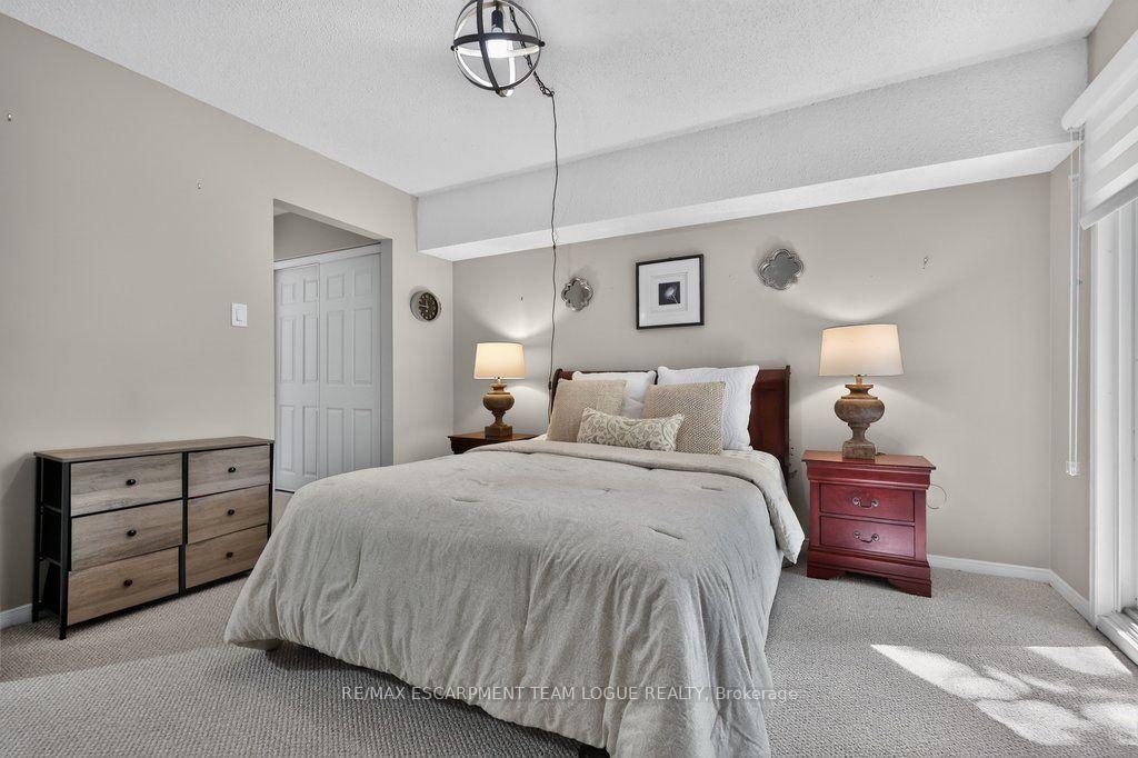 Photo 18 of Unit 112, 2110 Cleaver Avenue, Burlington, Headon — HOMEH