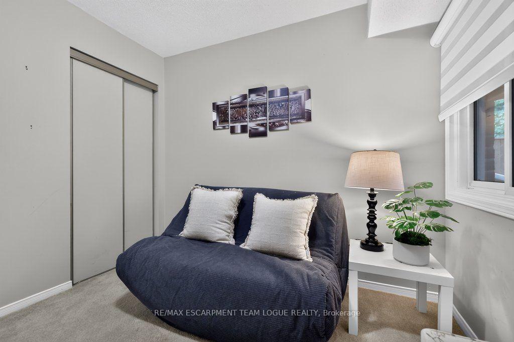 Photo 23 of Unit 112, 2110 Cleaver Avenue, Burlington, Headon — HOMEH