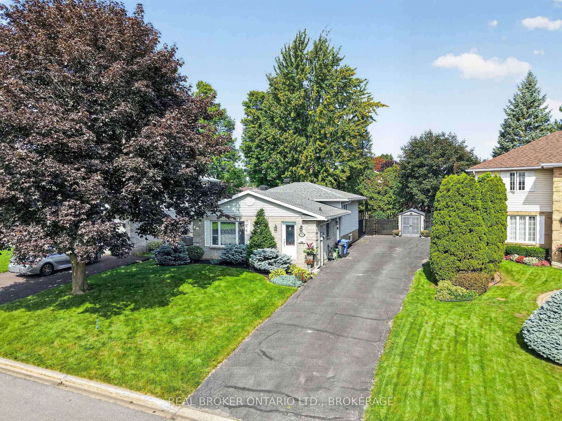 Photo 30 of 858 Chelsea Crescent, Cornwall, Cornwall — HOMEH