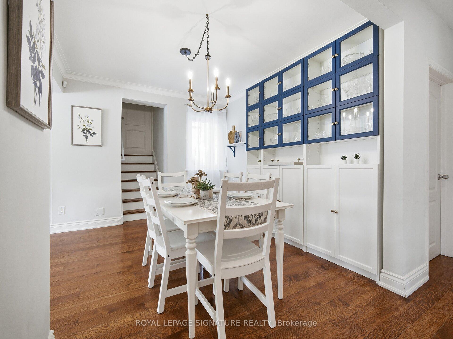 Photo 7 of 205 Prince Edward Drive S, Etobicoke, Stonegate-Queensway — HOMEH