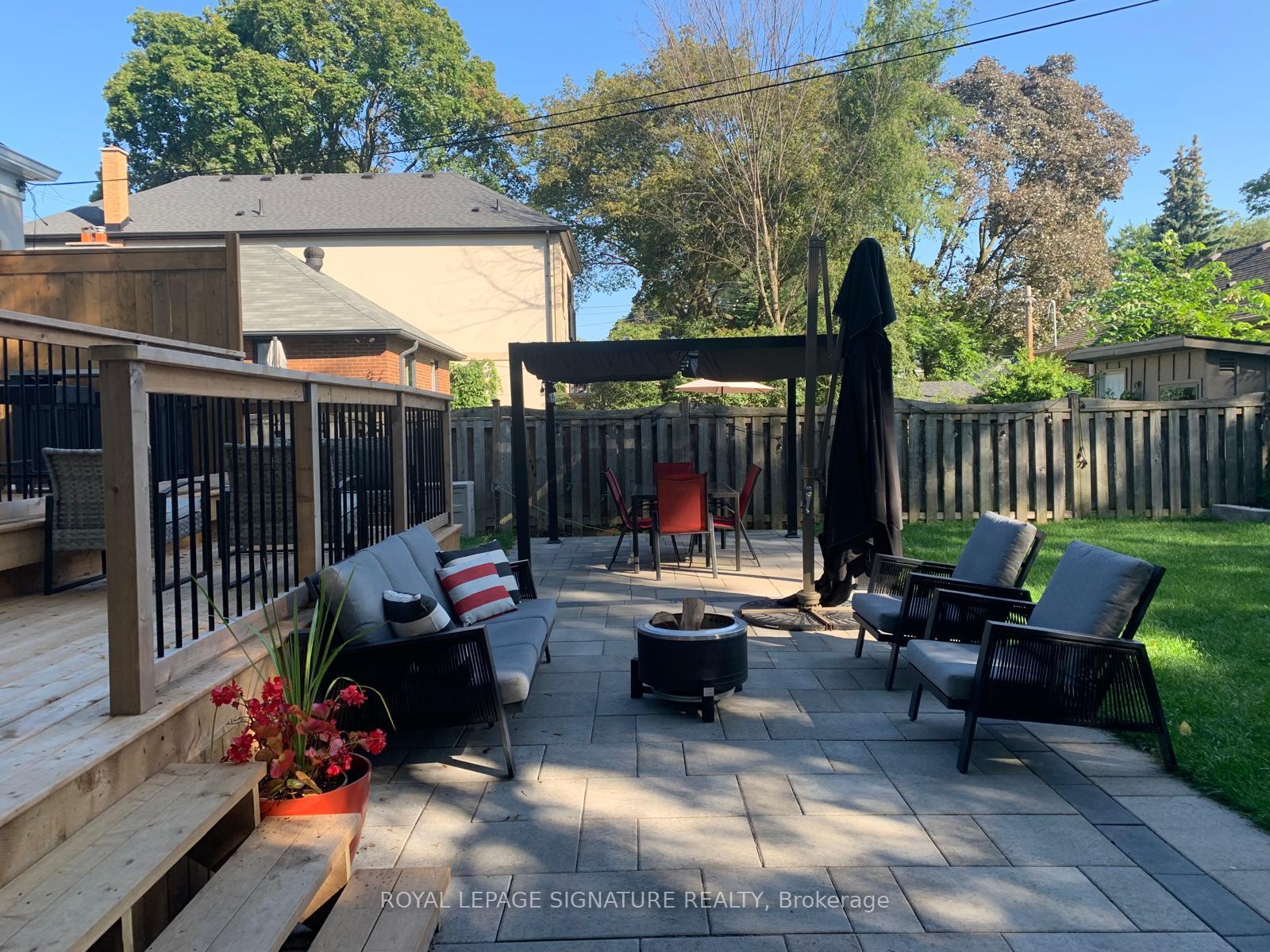 Photo 26 of 205 Prince Edward Drive S, Etobicoke, Stonegate-Queensway — HOMEH