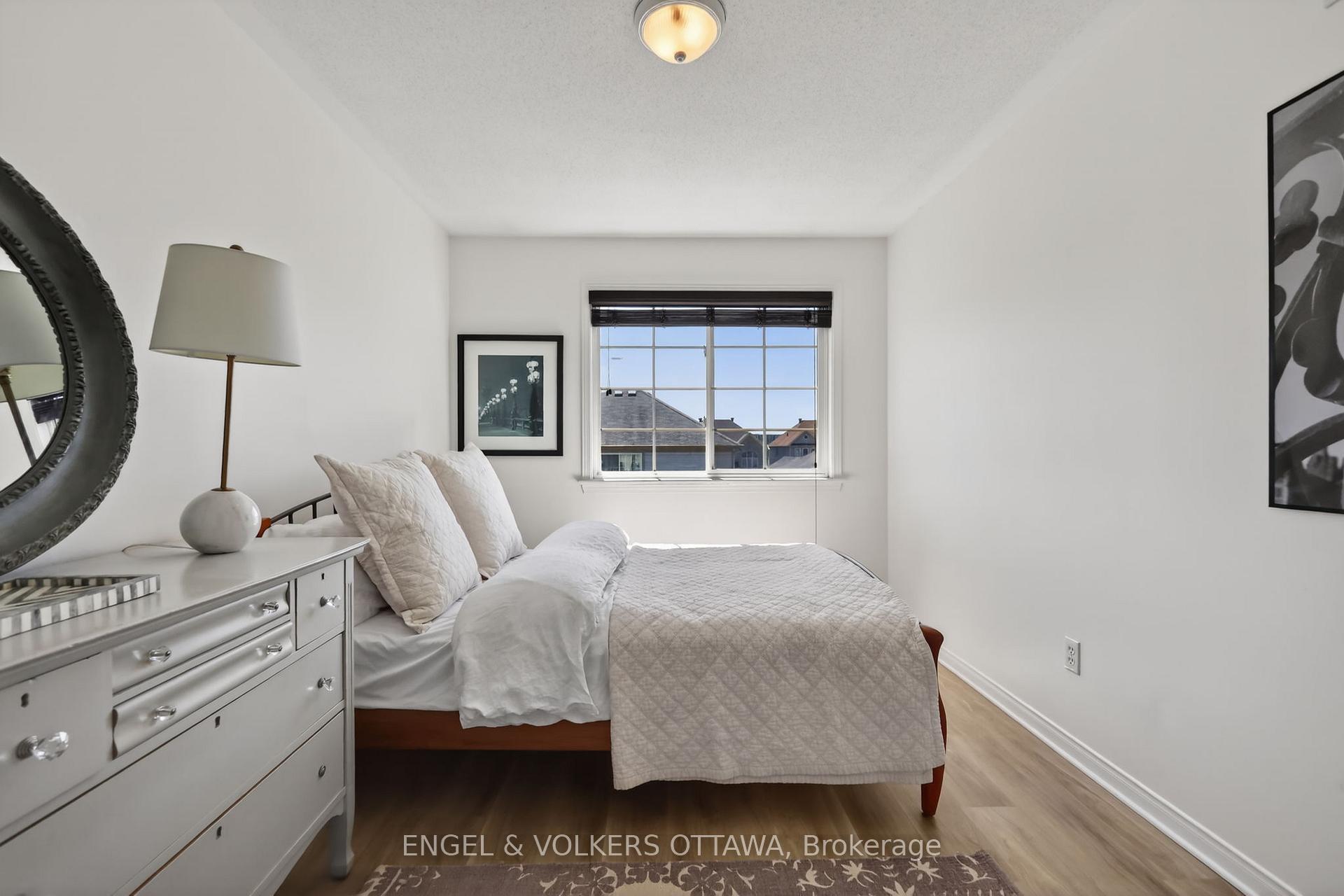 Photo 31 of 103 Goldwood Private, Ottawa, Barrhaven - Stonebridge — HOMEH