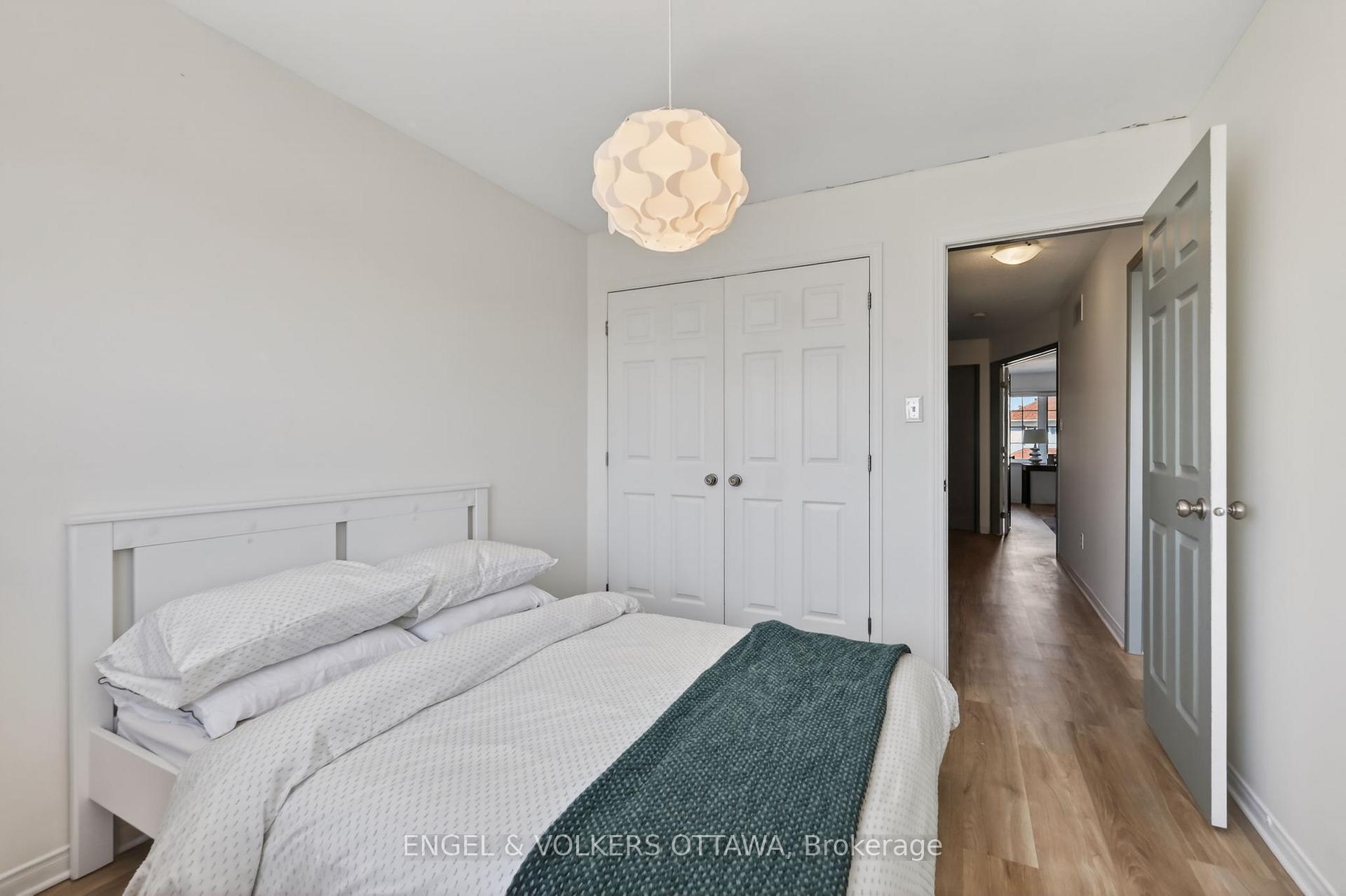Photo 34 of 103 Goldwood Private, Ottawa, Barrhaven - Stonebridge — HOMEH