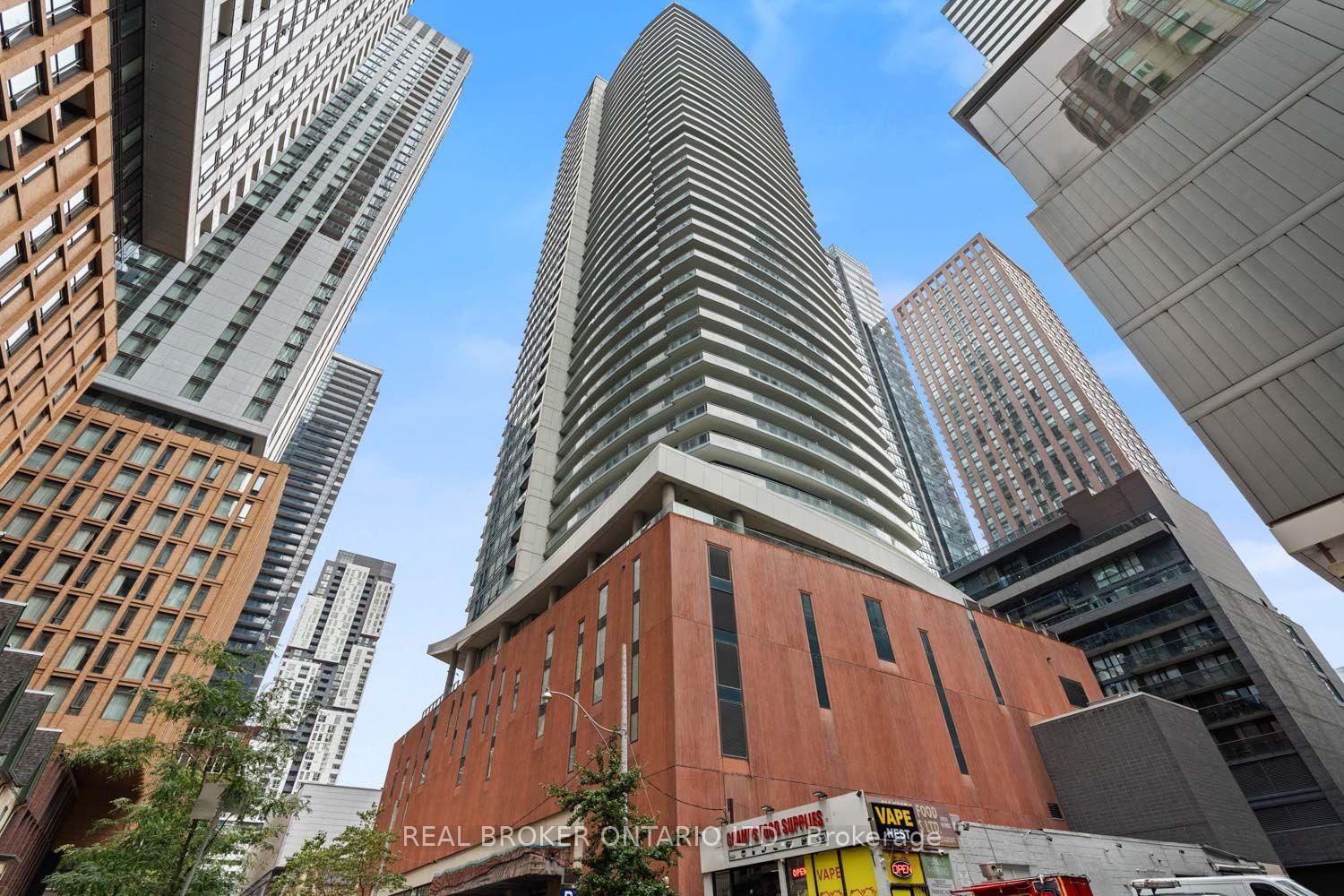 Photo 25 of Unit 2002, 21 Widmer Street, Toronto, Waterfront Communities — HOMEH