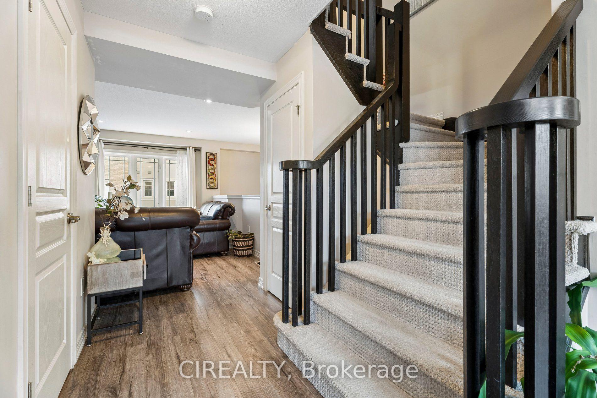 Photo 16 of Unit 12, 201 Westbank Trail, Hamilton, Stoney Creek Mountain — HOMEH