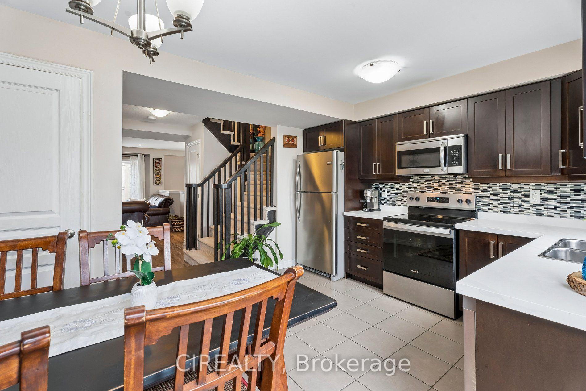 Photo 23 of Unit 12, 201 Westbank Trail, Hamilton, Stoney Creek Mountain — HOMEH