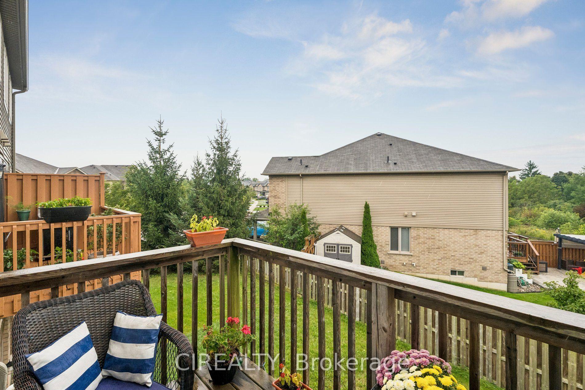 Photo 29 of Unit 12, 201 Westbank Trail, Hamilton, Stoney Creek Mountain — HOMEH