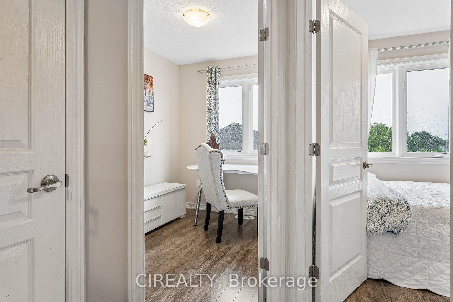 Photo 41 of Unit 12, 201 Westbank Trail, Hamilton, Stoney Creek Mountain — HOMEH
