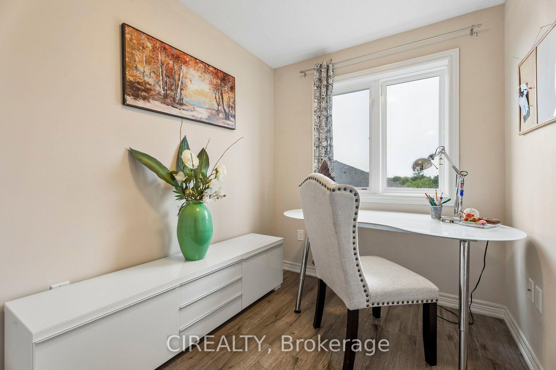 Photo 44 of Unit 12, 201 Westbank Trail, Hamilton, Stoney Creek Mountain — HOMEH