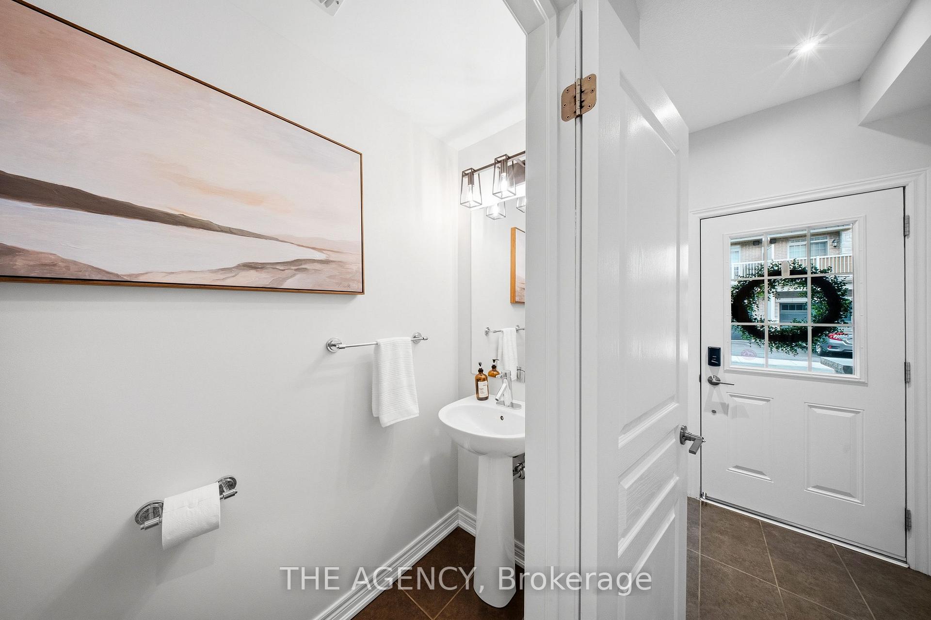 Photo 8 of Unit 19, 215 Dundas Street E, Hamilton, Waterdown — HOMEH
