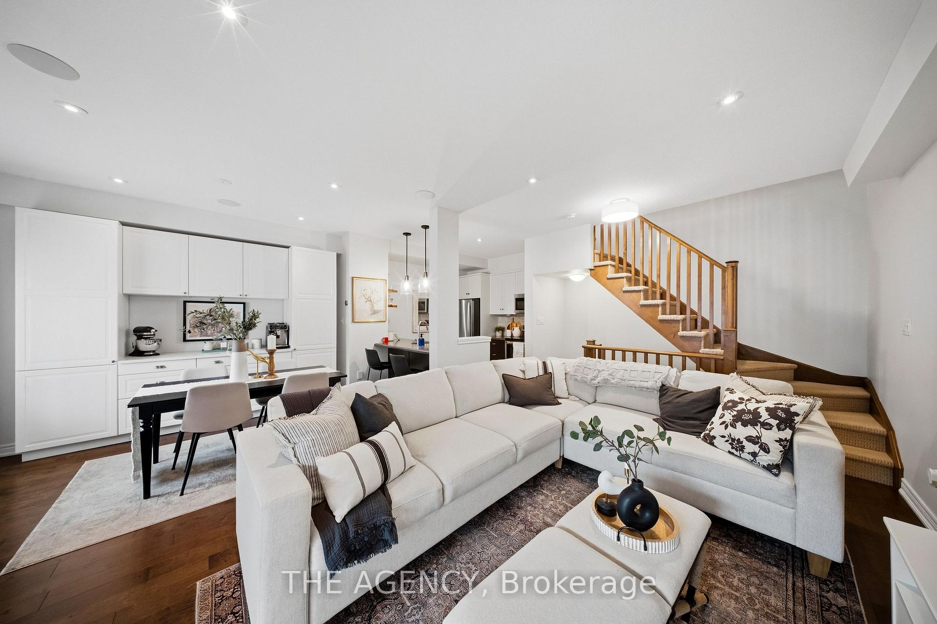 Photo 11 of Unit 19, 215 Dundas Street E, Hamilton, Waterdown — HOMEH
