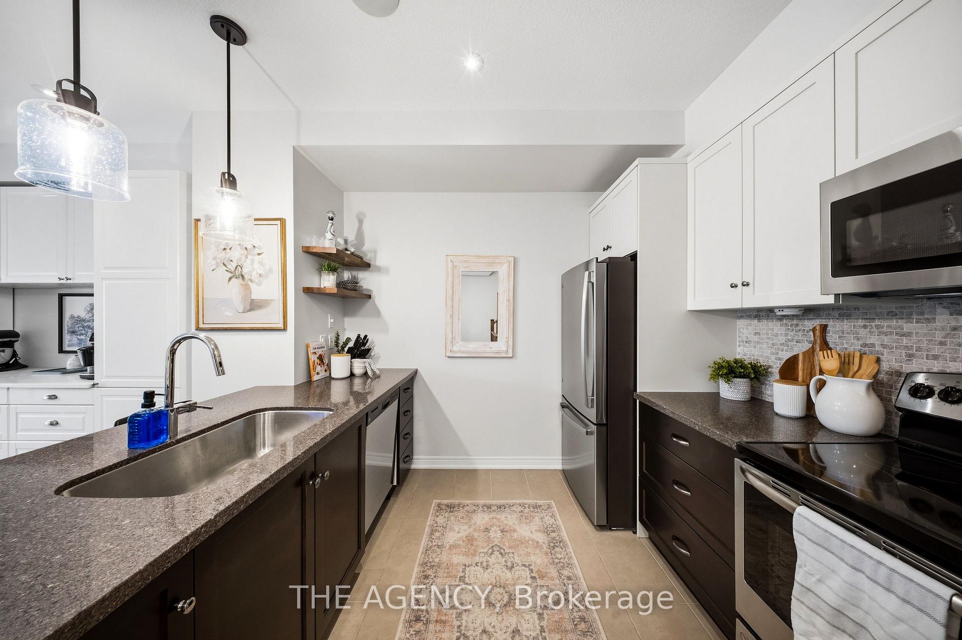 Photo 17 of Unit 19, 215 Dundas Street E, Hamilton, Waterdown — HOMEH