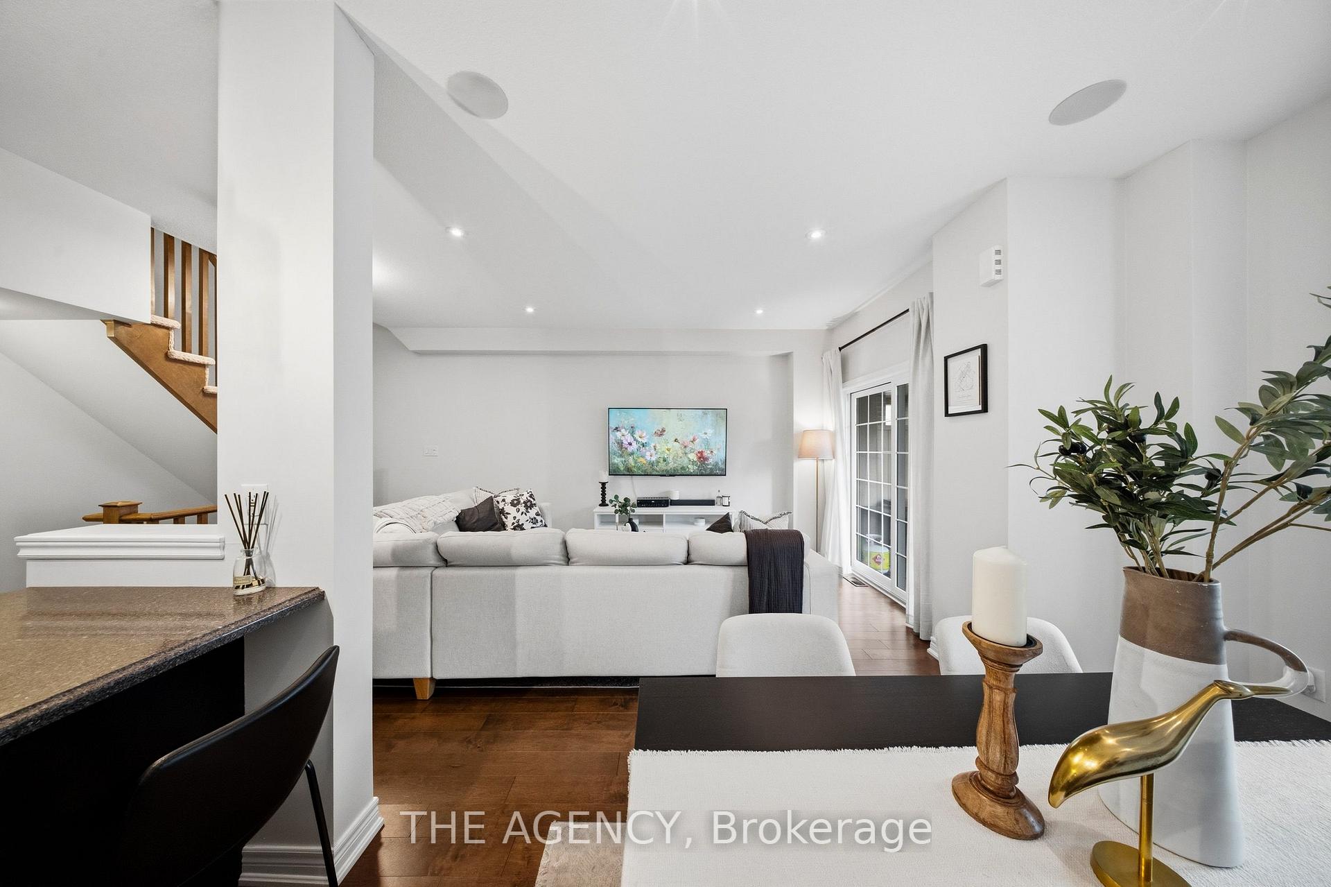 Photo 21 of Unit 19, 215 Dundas Street E, Hamilton, Waterdown — HOMEH
