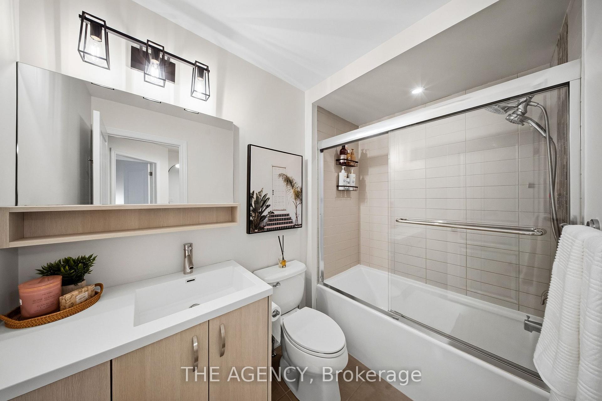 Photo 28 of Unit 19, 215 Dundas Street E, Hamilton, Waterdown — HOMEH