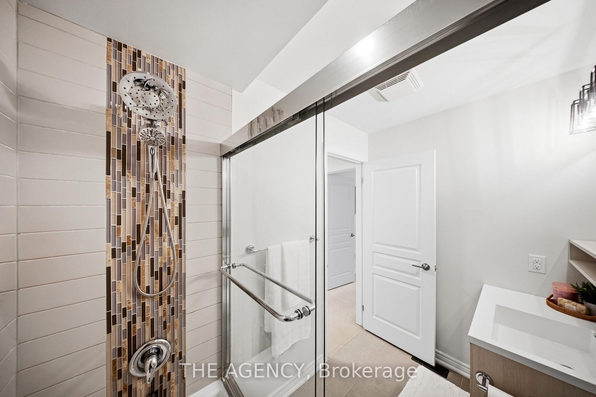 Photo 29 of Unit 19, 215 Dundas Street E, Hamilton, Waterdown — HOMEH
