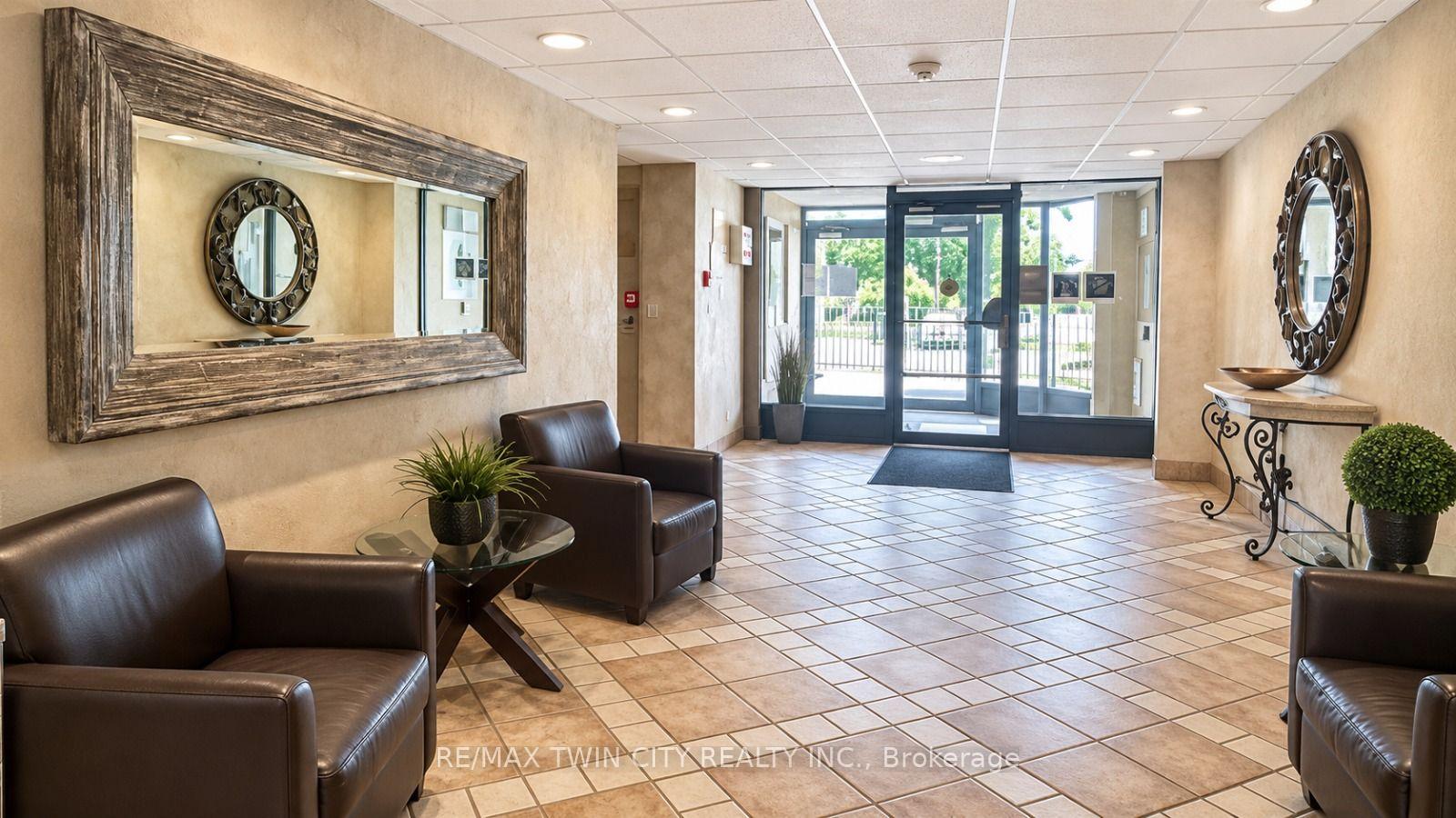 Photo 3 of Unit 302, 55 Green Valley Drive, Cambridge — HOMEH