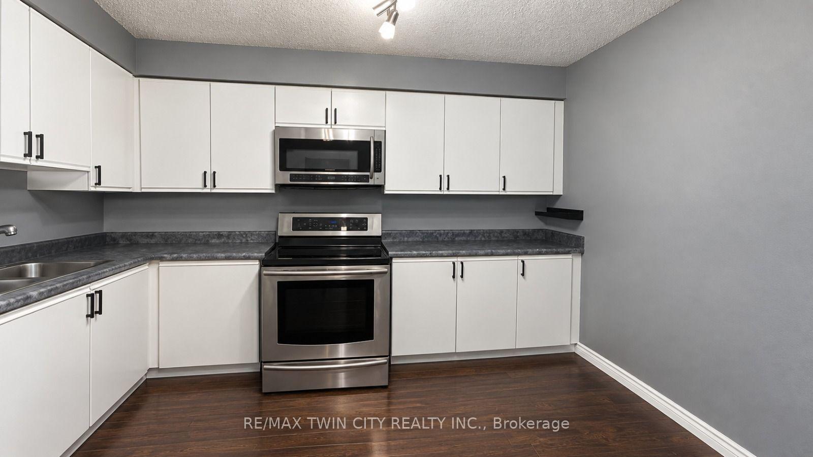 Photo 5 of Unit 302, 55 Green Valley Drive, Cambridge — HOMEH