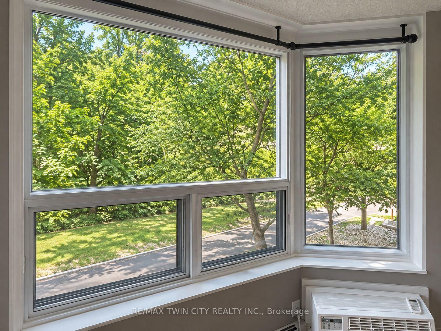 Photo 12 of Unit 302, 55 Green Valley Drive, Cambridge — HOMEH