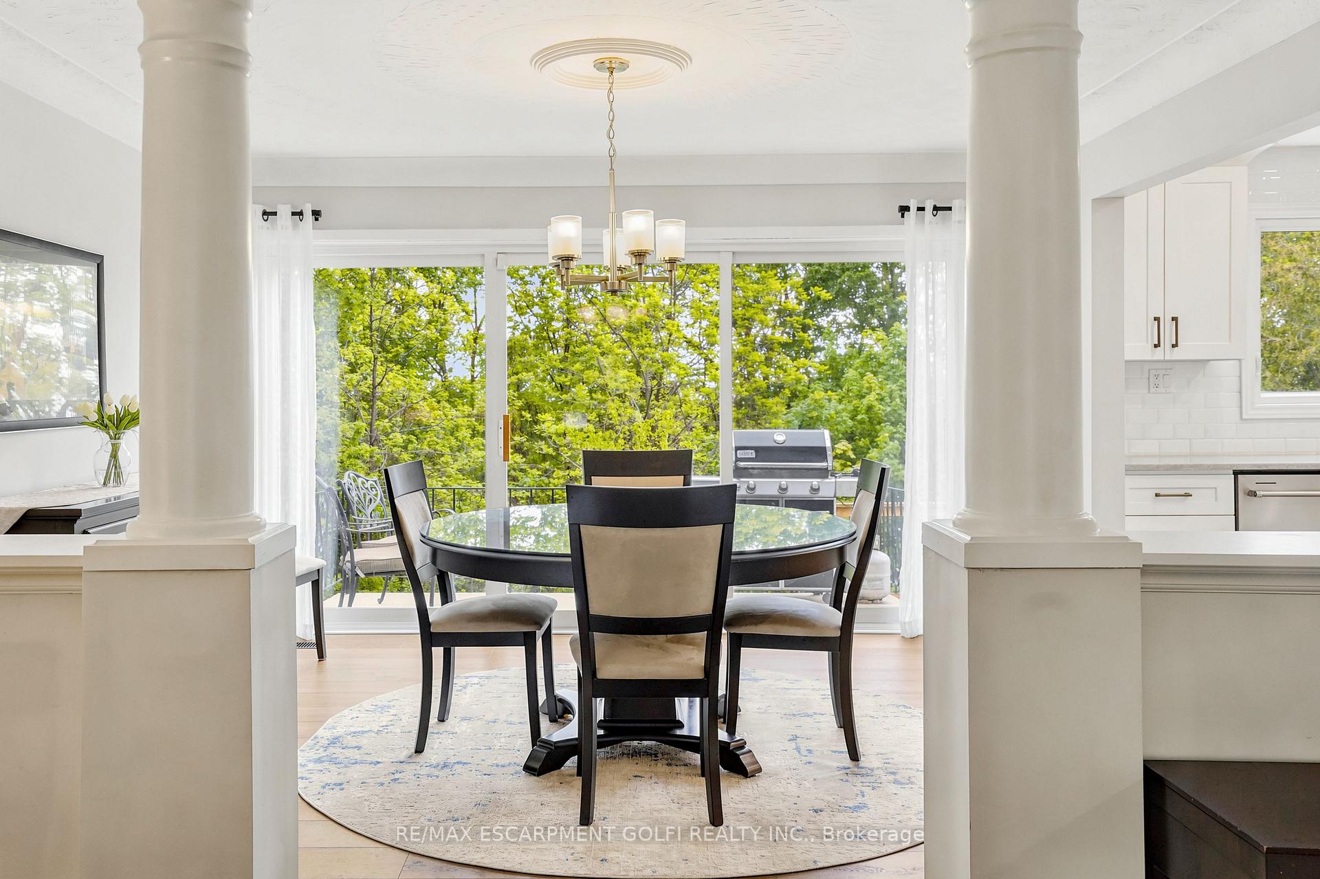 Photo 9 of 14 Leslie Drive, Hamilton, Stoney Creek — HOMEH