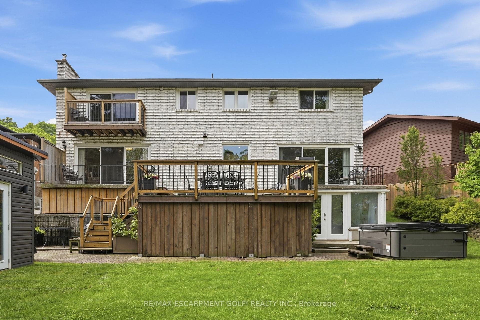 Photo 42 of 14 Leslie Drive, Hamilton, Stoney Creek — HOMEH