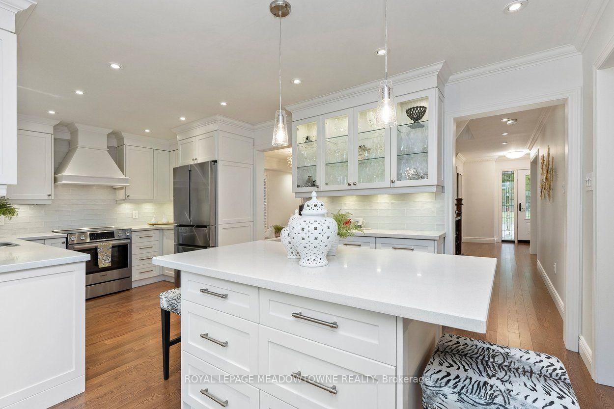 Photo 14 of 4260 Sagebrush Trail, Mississauga, Creditview — HOMEH