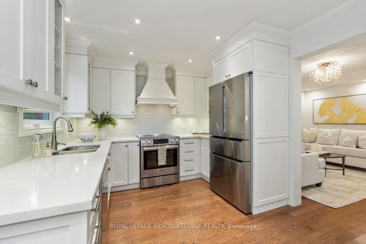 Photo 15 of 4260 Sagebrush Trail, Mississauga, Creditview — HOMEH