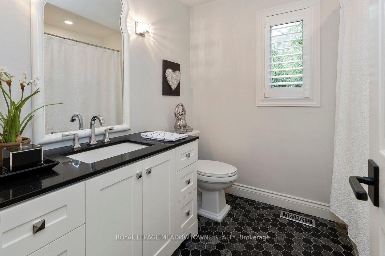 Photo 32 of 4260 Sagebrush Trail, Mississauga, Creditview — HOMEH